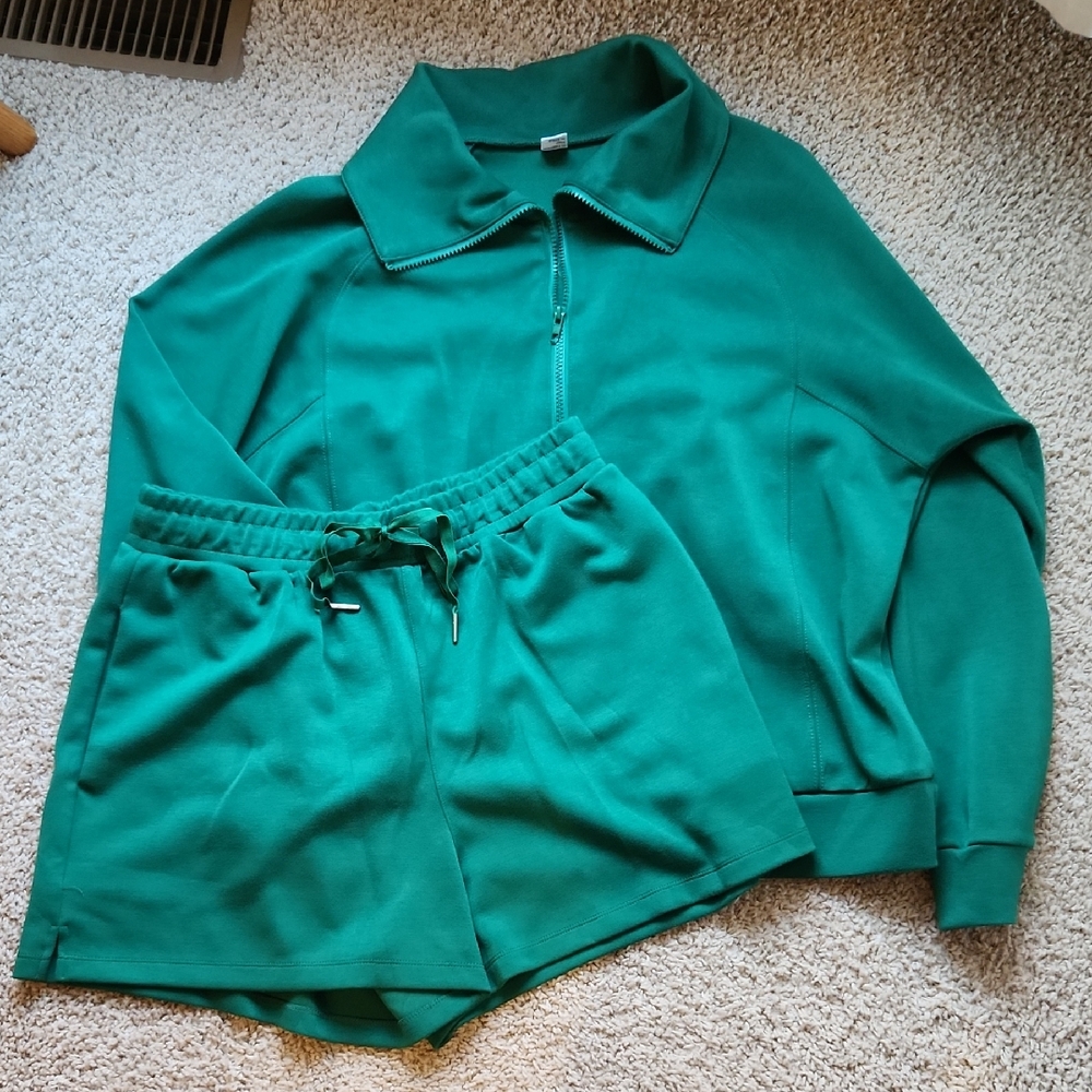 Green Women's Zip-Up Jacket and Shorts Set